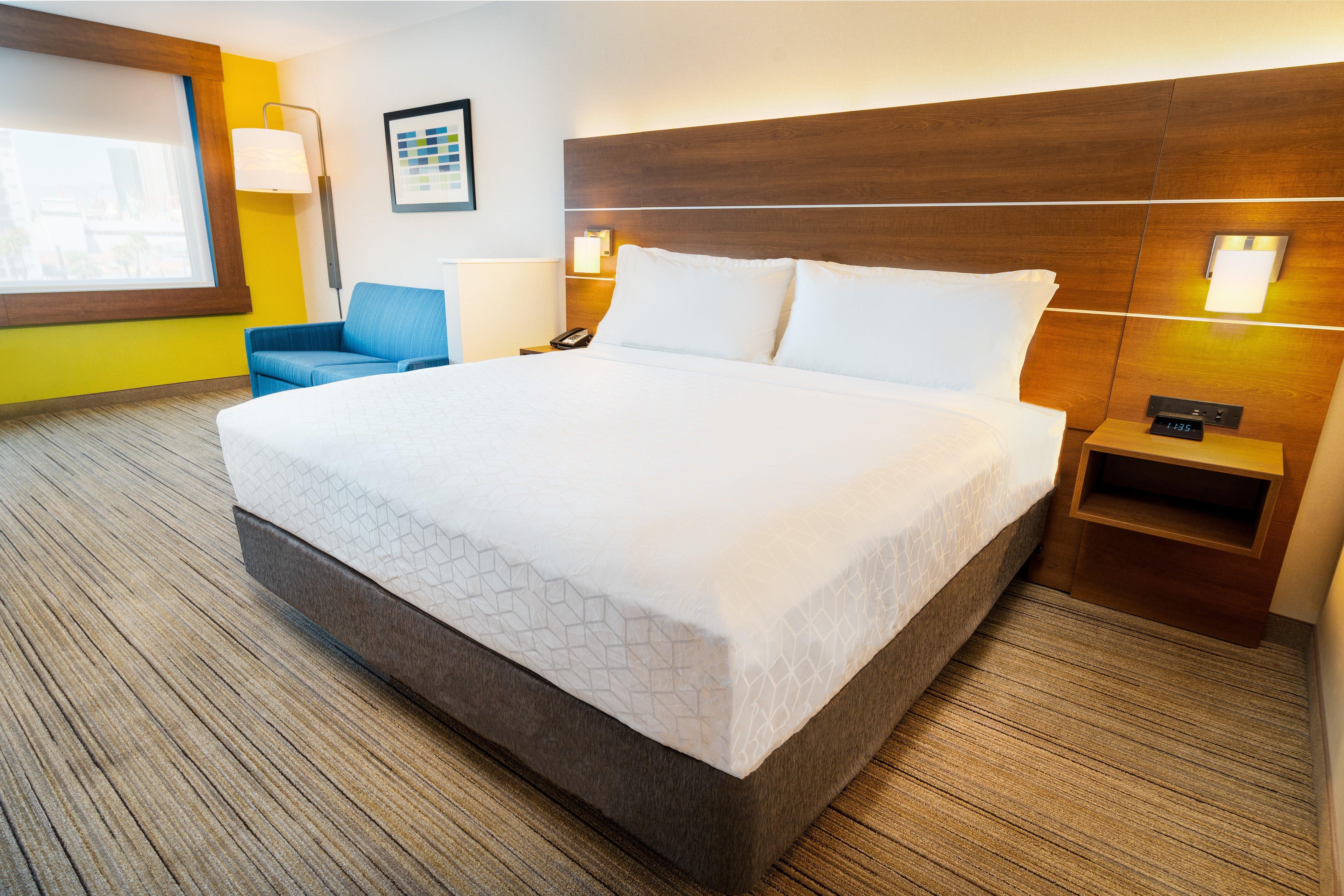 Holiday Inn Express & Suites - Las Vegas - E Tropicana By Ihg Exteriér fotografie