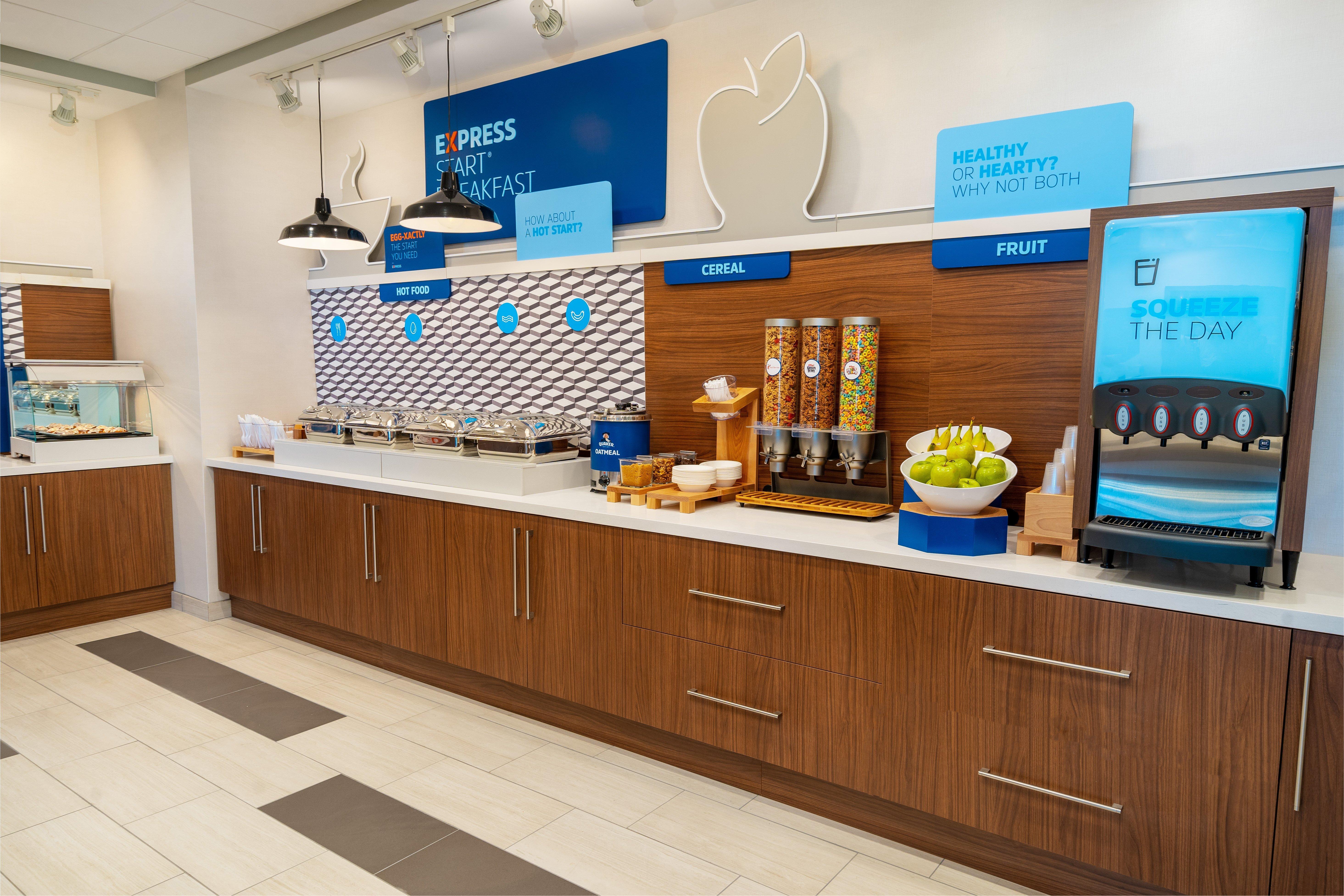 Holiday Inn Express & Suites - Las Vegas - E Tropicana By Ihg Exteriér fotografie
