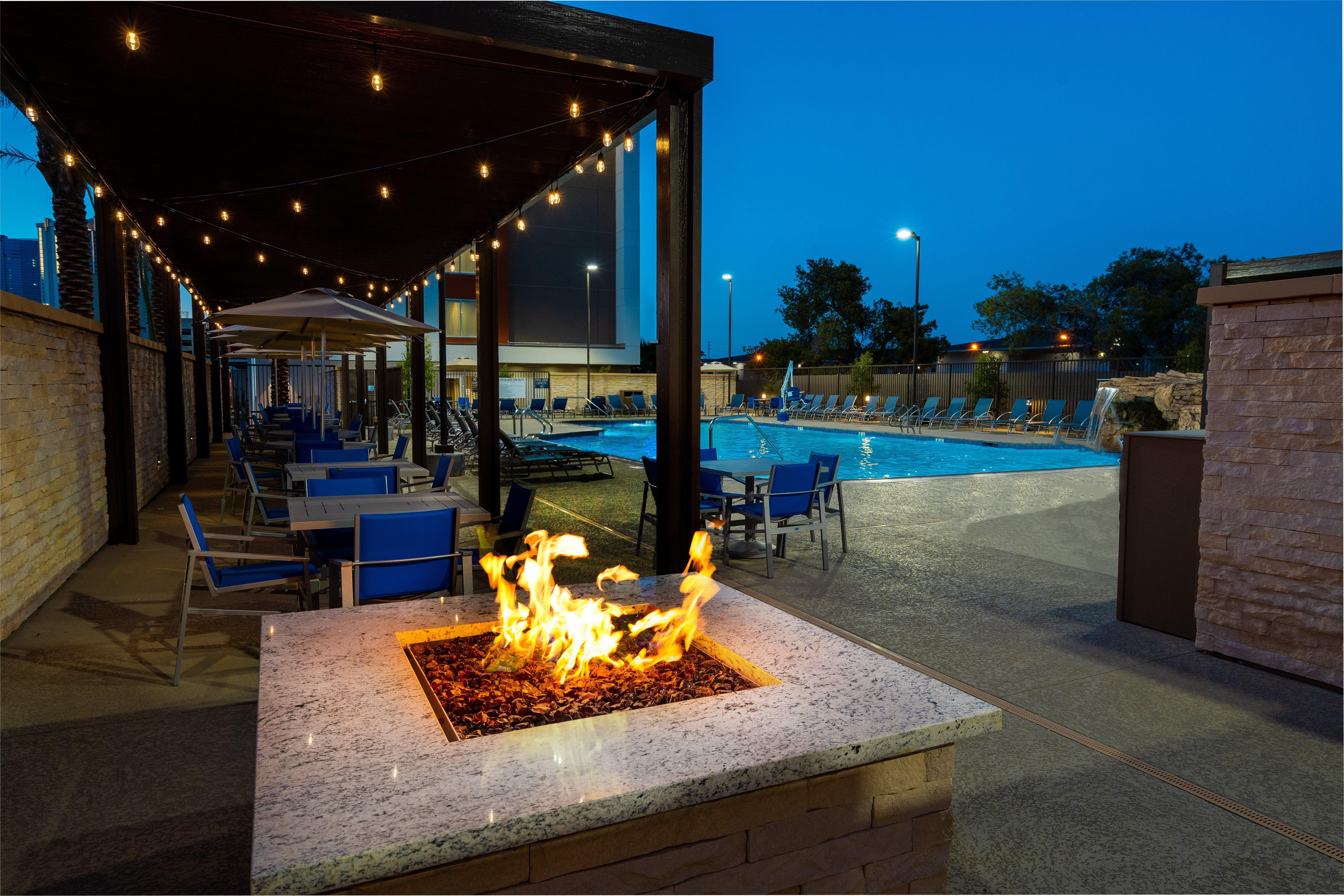 Holiday Inn Express & Suites - Las Vegas - E Tropicana By Ihg Exteriér fotografie